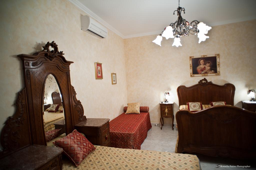 La Baronessa Villa Tiggiano Ruang foto